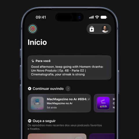 Podcasts no centro.